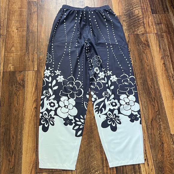 Silky navy & white pants S - Picture 5 of 6